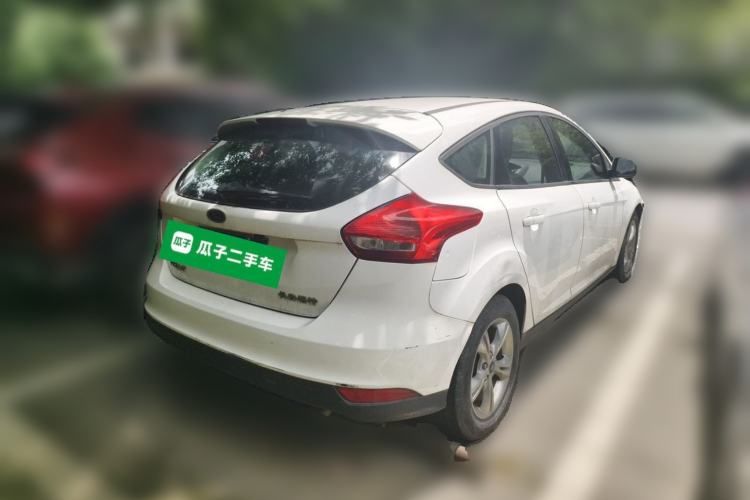 Used Ford Focus 2015 Hatchback 1.6L Automatic Comfort Model Rear Right 45 Deg