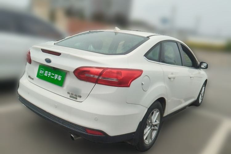 Used Ford Focus 2015 Sedan EcoBoost 180 Automatic Elite Model Rear Right 45 Deg