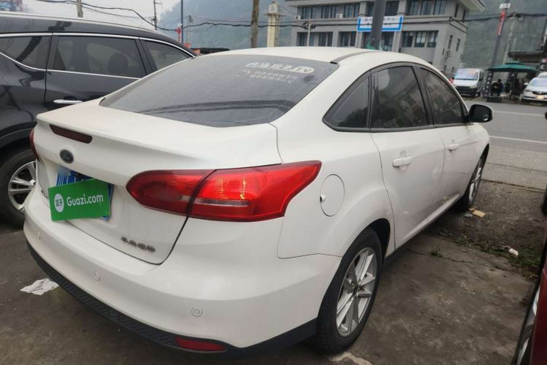 Used Ford Focus 2015 Sedan 1.6L Automatic Trend Model Rear Right 45 Deg