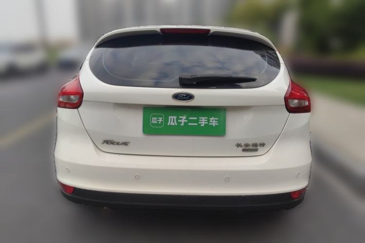 Used Ford Focus 2015 Hatchback EcoBoost 125 Automatic Supreme Style Edition Rear