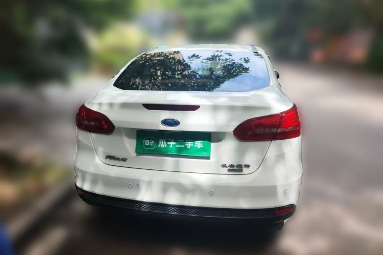 Used Ford Focus 2015 Sedan EcoBoost 125 Automatic Supreme Style Edition Rear