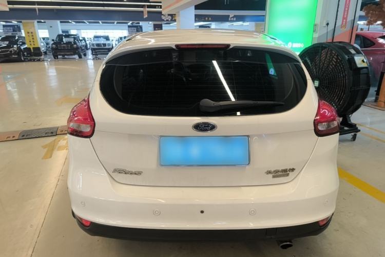 Used Ford Focus 2015 Hatchback EcoBoost 180 Automatic Elite Model Rear