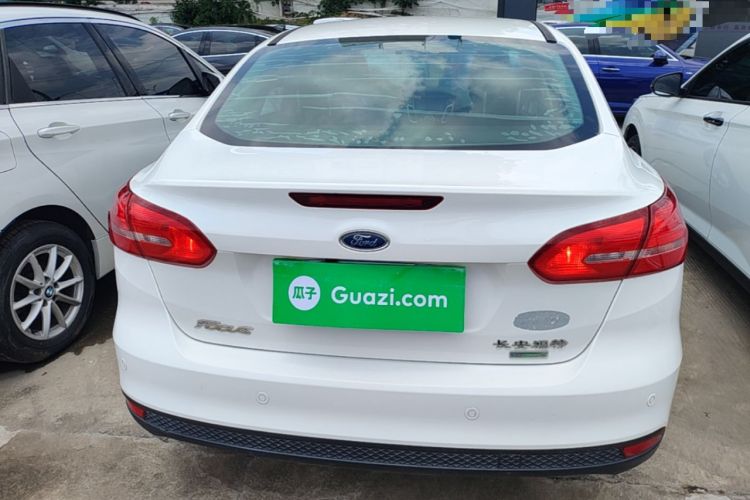 Used Ford Focus 2015 Sedan EcoBoost 125 Automatic Supreme Style Edition Rear