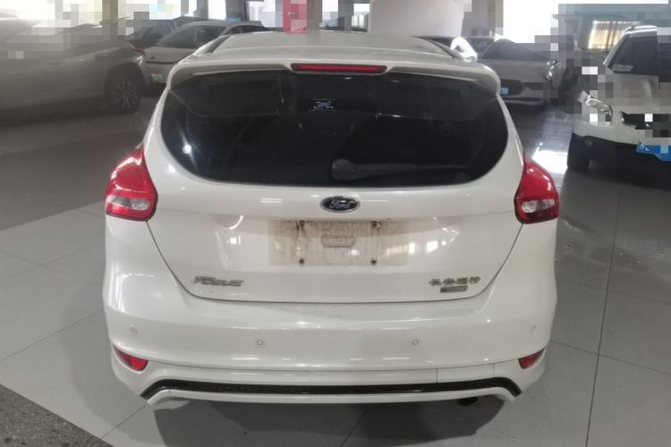 Used Ford Focus 2015 Hatchback EcoBoost 180 Automatic Elite Model Rear