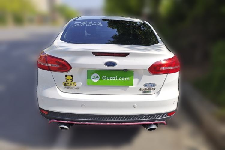 Used Ford Focus 2015 Sedan EcoBoost 125 Automatic Supreme Style Edition Rear