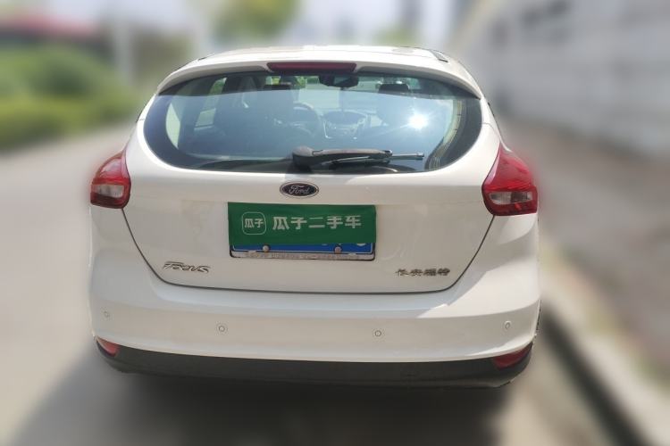 Used Ford Focus 2015 Hatchback 1.6L Automatic Fashion Edition Rear