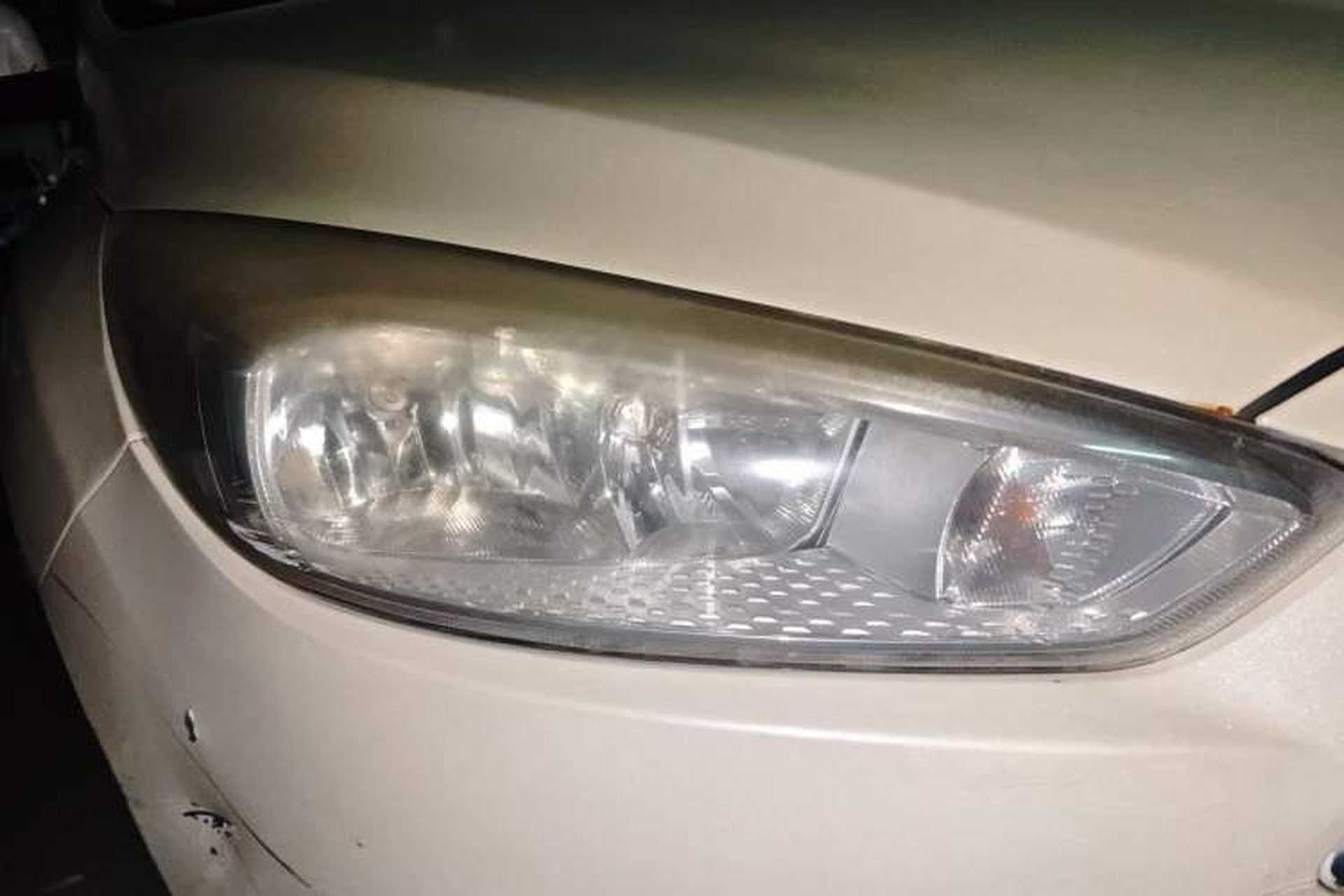 Used Ford Focus 2015 Hatchback 1.6L Automatic Comfort Model Right Front Headlight