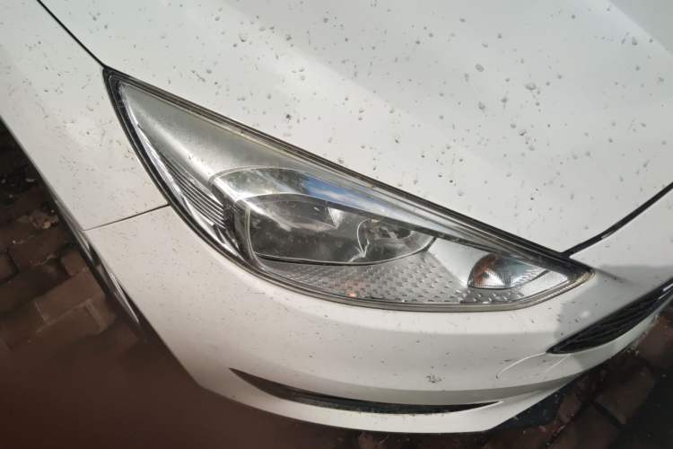 Used Ford Focus 2015 Sedan 1.6L Automatic Trend Model Right Front Headlight