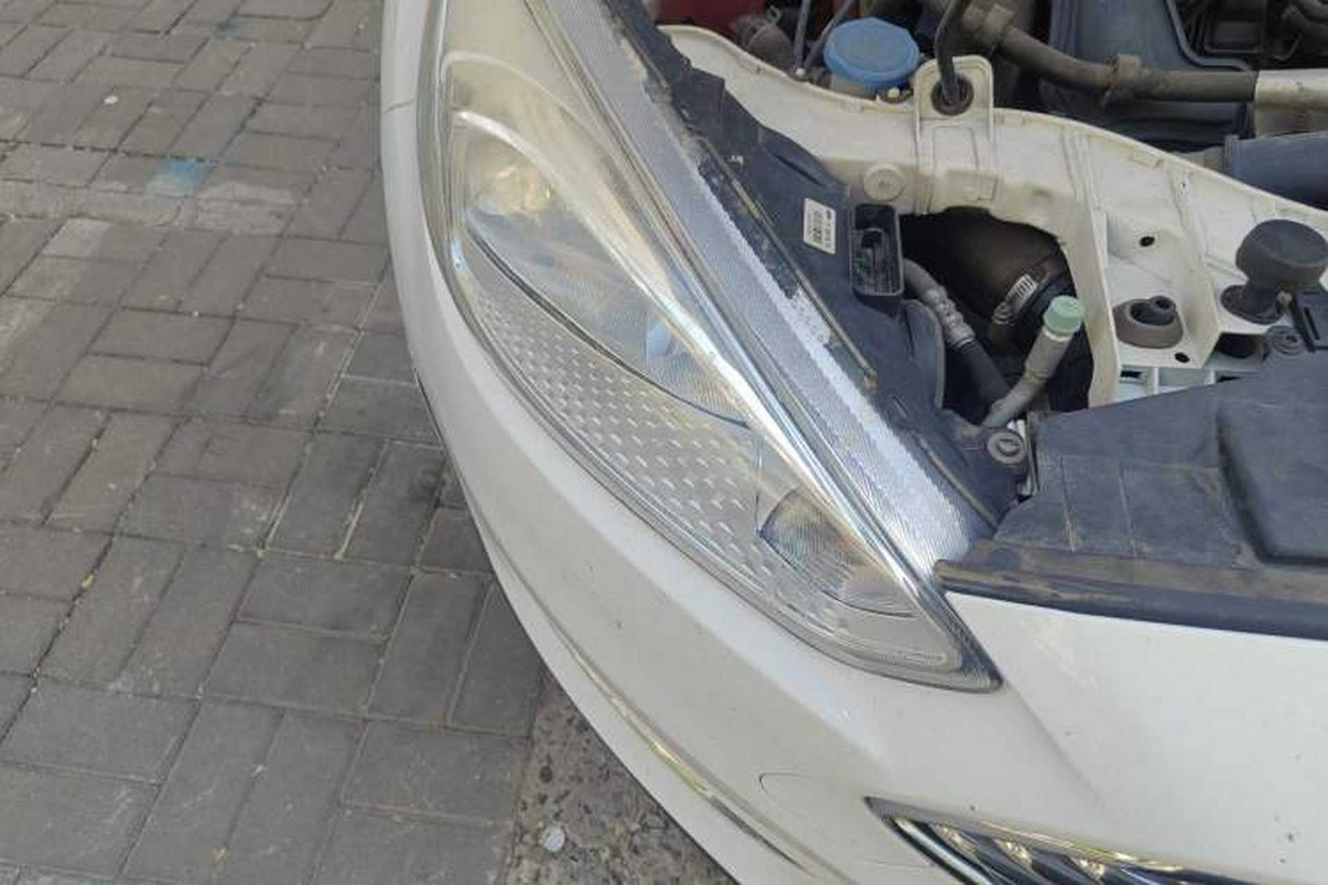 Used Ford Focus 2015 Sedan EcoBoost 125 Manual – Ultra-Style Edition Right Front Headlight