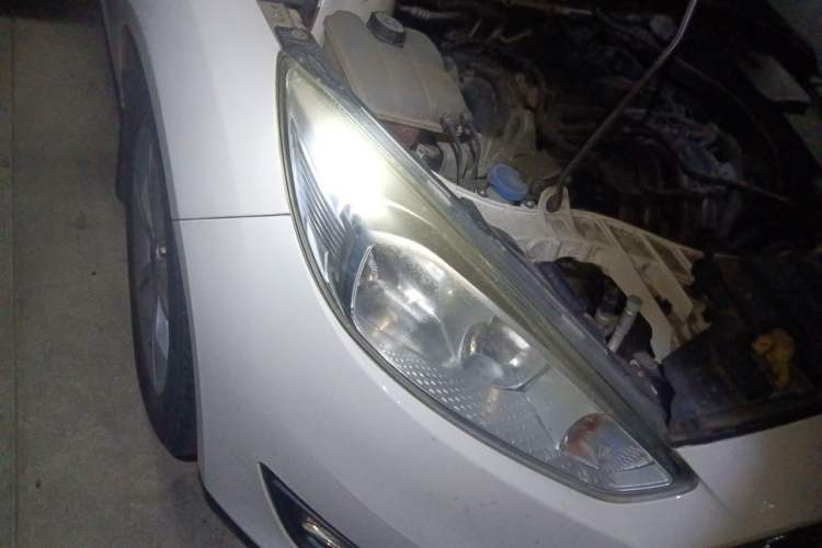 Used Ford Focus 2015 Sedan 1.6L Automatic Comfort Model Right Front Headlight