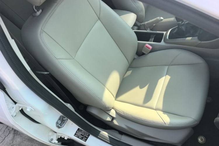 Used Ford Focus 2015 Sedan 1.6L Manual Comfort Model Right Front Seat