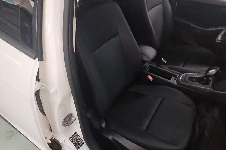 Used Ford Focus 2015 Hatchback 1.6L Automatic Comfort Model Right Front Seat