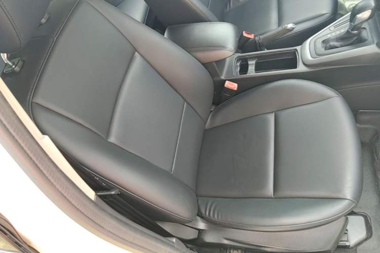 Used Ford Focus 2015 Hatchback 1.6L Automatic Comfort Model Right Front Seat