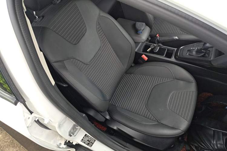 Used Ford Focus 2015 Sedan 1.6L Automatic Trend Model Right Front Seat