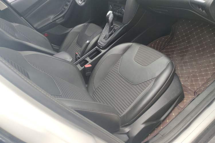Used Ford Focus 2015 Sedan 1.6L Automatic Trend Model Right Front Seat