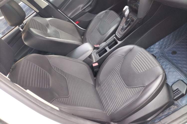 Used Ford Focus 2015 Sedan 1.6L Automatic Trend Model Right Front Seat