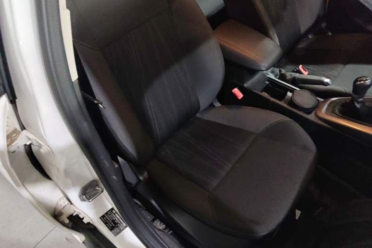 Used Ford Focus 2015 Hatchback 1.6L Manual Comfort Edition Right Front Seat