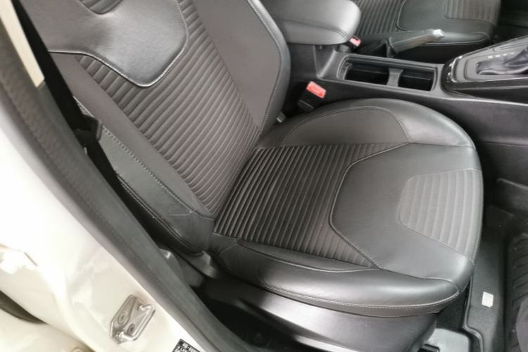 Used Ford Focus 2015 Sedan 1.6L Automatic Trend Model Right Front Seat