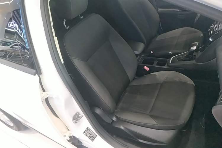 Used Ford Focus 2015 Hatchback 1.6L Automatic Comfort Model Right Front Seat