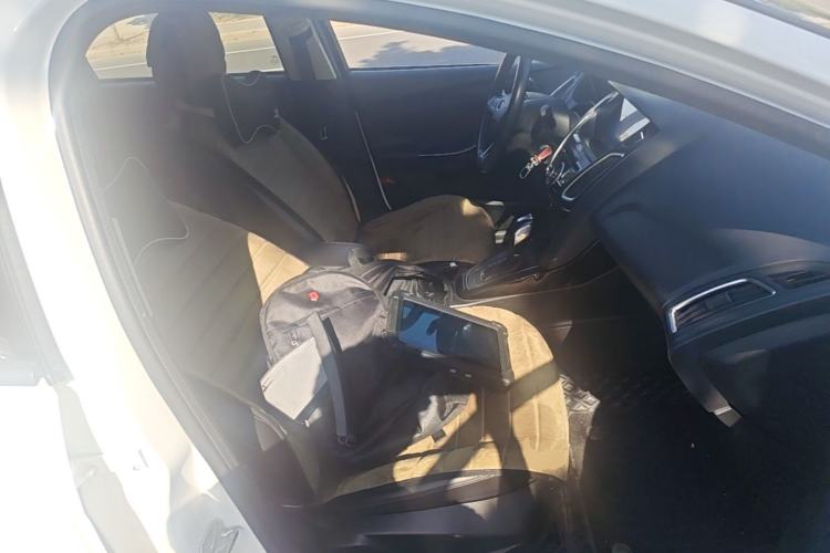 Used Ford Focus 2015 Hatchback 1.6L Automatic Fashion Edition Right Front Seat