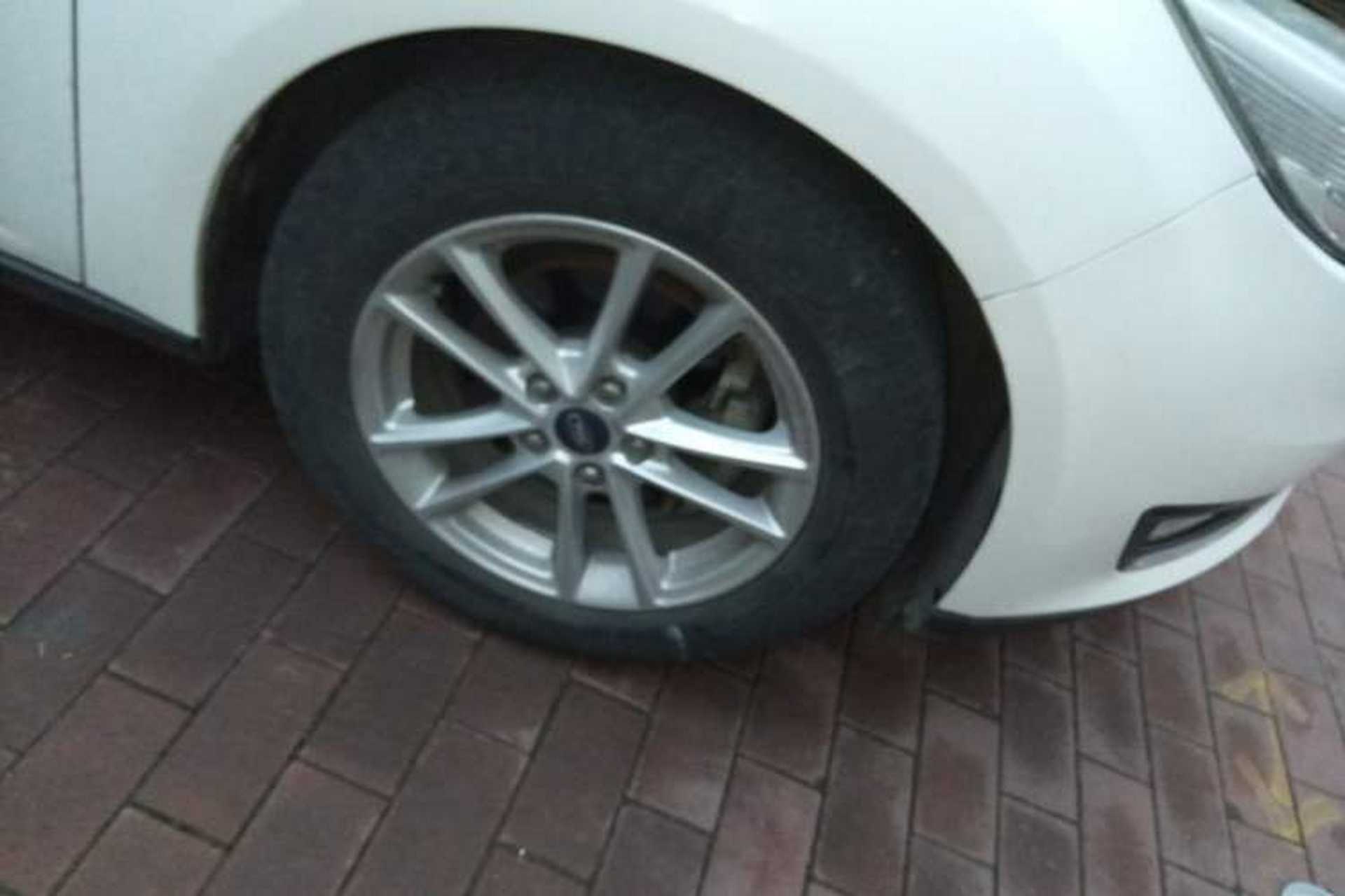 Used Ford Focus 2015 Sedan 1.6L Automatic Trend Model Right Front Wheel Hub