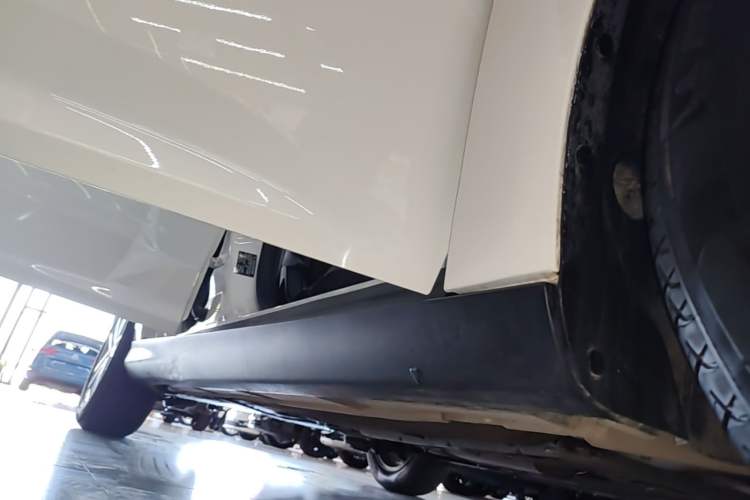 Used Ford Focus 2015 Hatchback 1.6L Manual Fashion Edition Right Side Sill