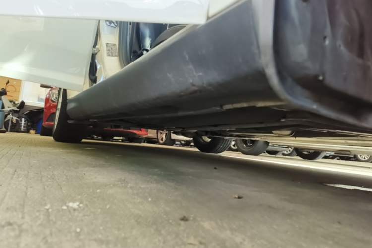 Used Ford Focus 2015 Sedan 1.6L Automatic Trend Model Right Side Sill