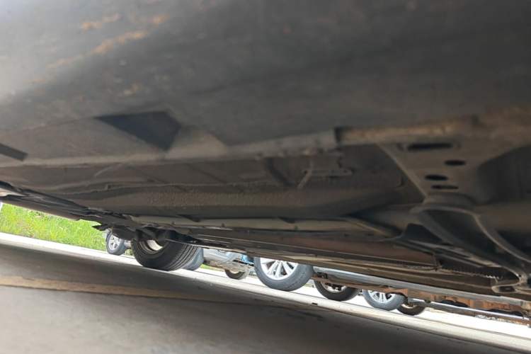 Used Ford Focus 2015 Sedan EcoBoost 180 Automatic Elite Model Right Side Sill