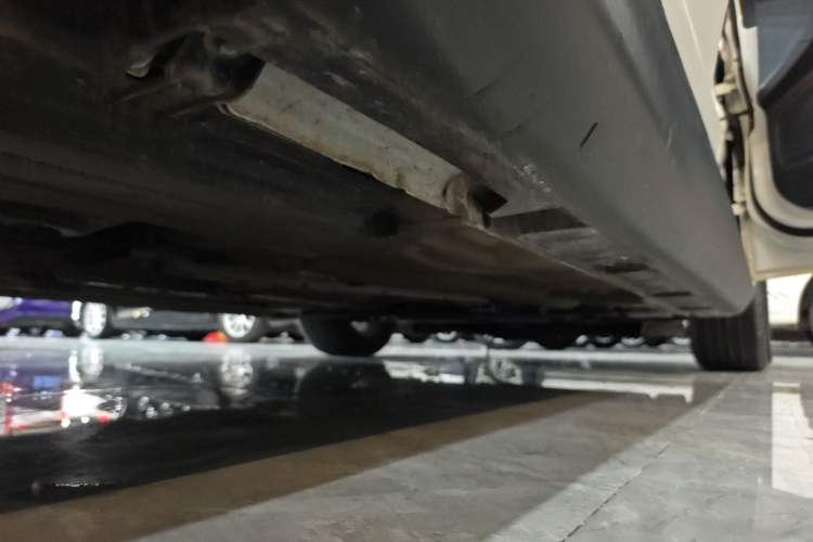 Used Ford Focus 2015 Hatchback 1.6L Automatic Comfort Model Right Side Sill