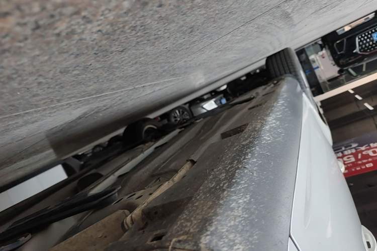 Used Ford Focus 2015 Hatchback 1.6L Automatic Fashion Edition Right Side Sill