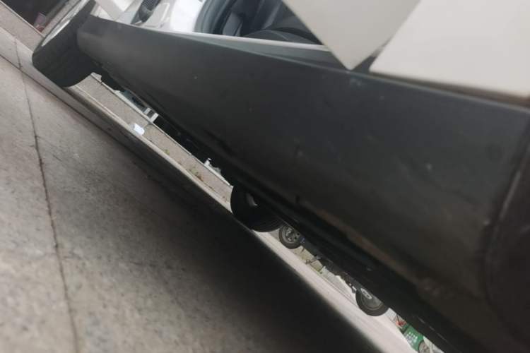 Used Ford Focus 2015 Hatchback EcoBoost 180 Automatic Elite Model Right Side Sill