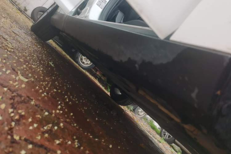 Used Ford Focus 2015 Hatchback 1.6L Manual Comfort Edition Right Side Sill