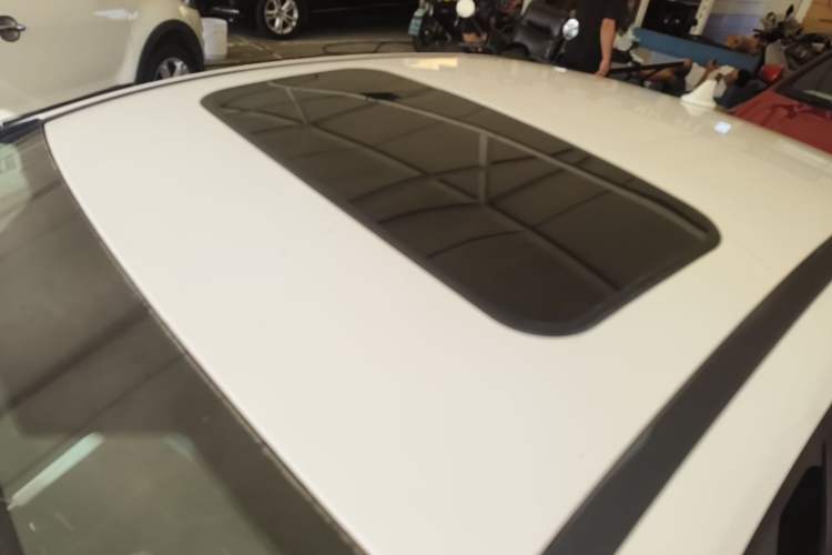 Used Ford Focus 2015 Sedan 1.6L Automatic Trend Model Roof