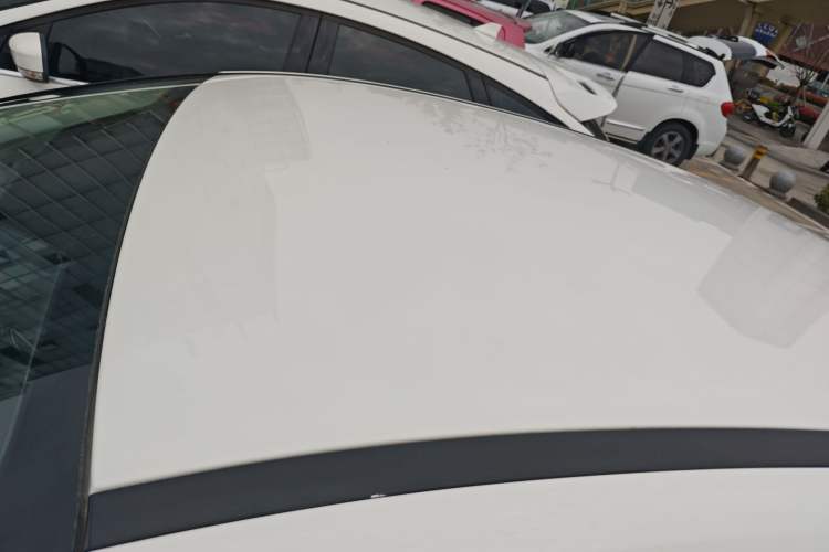 Used Ford Focus 2015 Sedan 1.6L Manual Comfort Model Roof