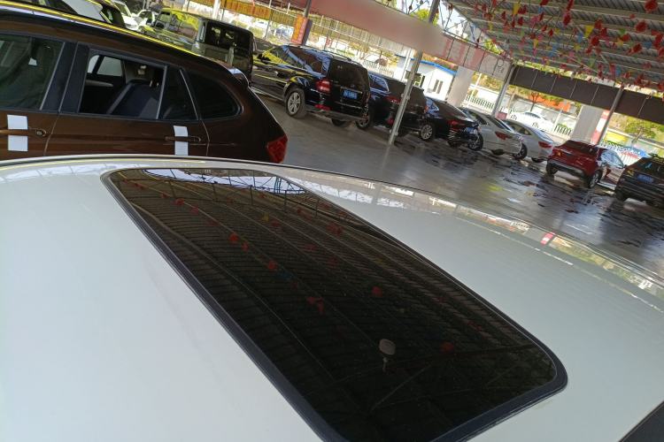 Used Ford Focus 2015 Hatchback 1.6L Automatic Fashion Edition Roof