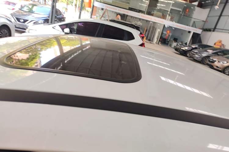 Used Ford Focus 2015 Sedan EcoBoost 125 Automatic Supreme Style Edition Roof