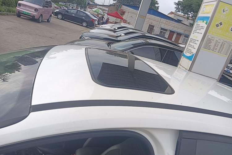 Used Ford Focus 2015 Hatchback 1.6L Automatic Fashion Edition Roof