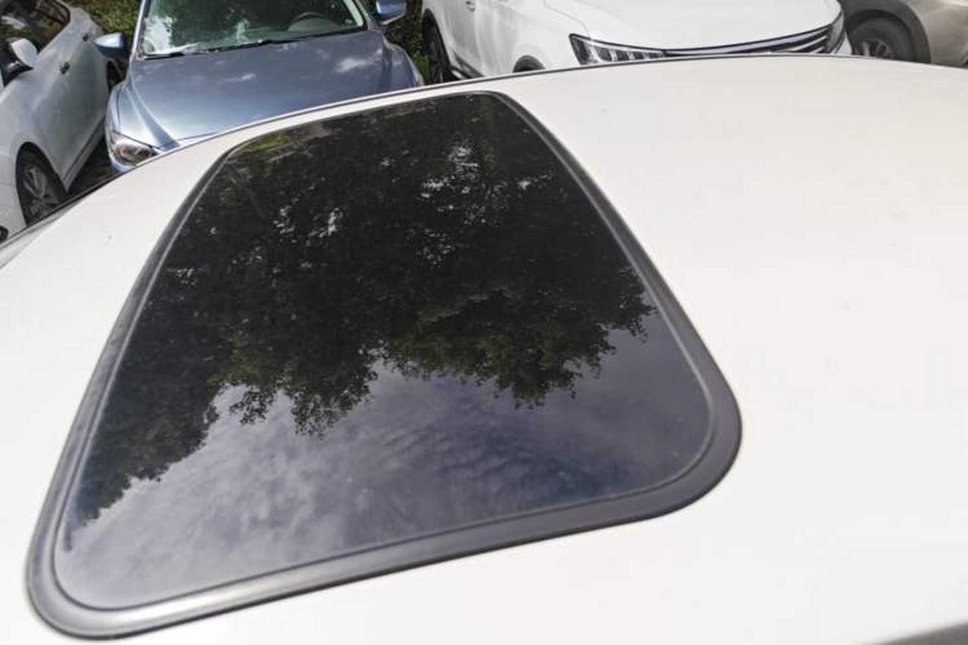 Used Ford Focus 2015 Sedan 1.6L Manual Fashion Edition Roof