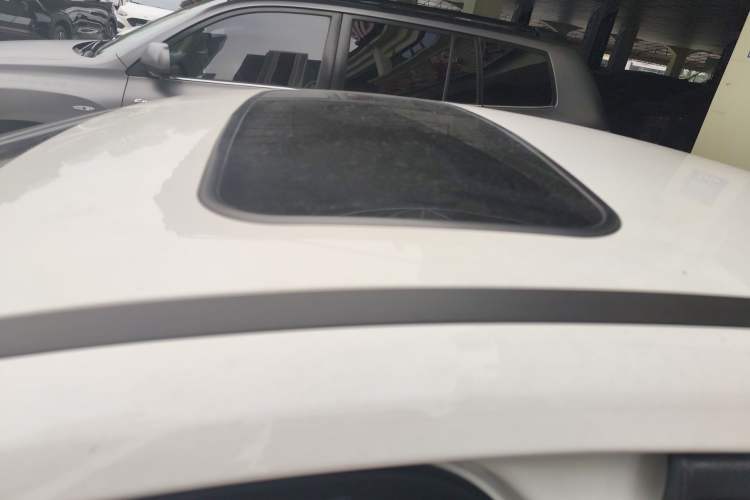 Used Ford Focus 2015 Sedan 1.6L Automatic Trend Model Roof