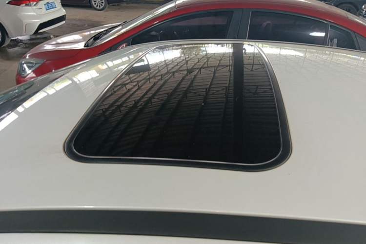 Used Ford Focus 2015 Sedan 1.6L Automatic Trend Model Roof