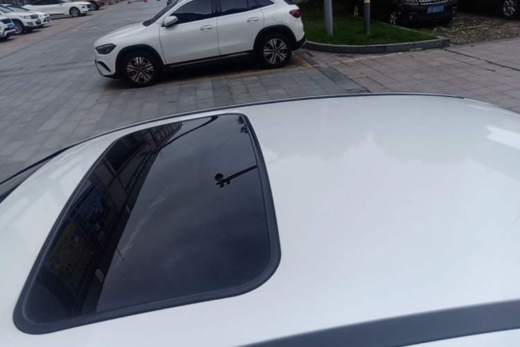 Used Ford Focus 2015 Sedan 1.6L Automatic Trend Model Roof