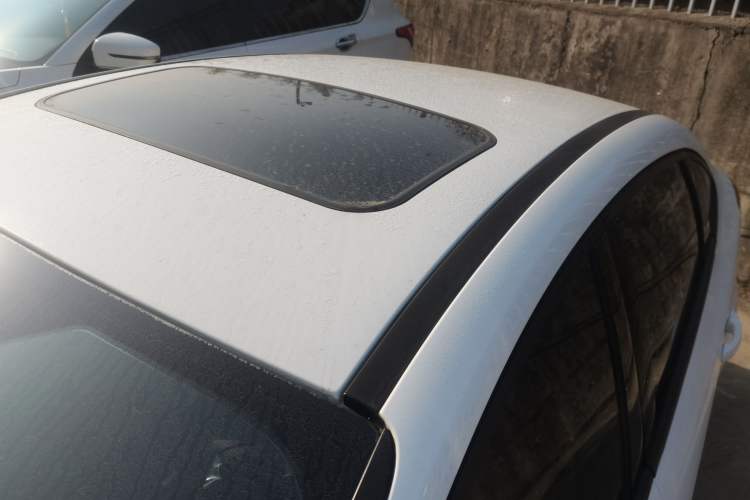Used Ford Focus 2015 Sedan 1.6L Automatic Trend Model Roof