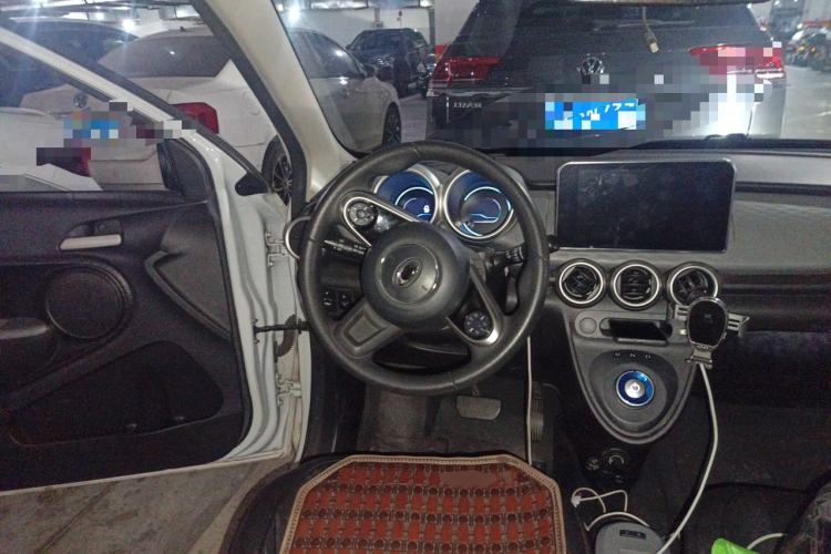 Used Ford Focus 2015 Sedan 1.6L Automatic Trend Model Steering Wheel