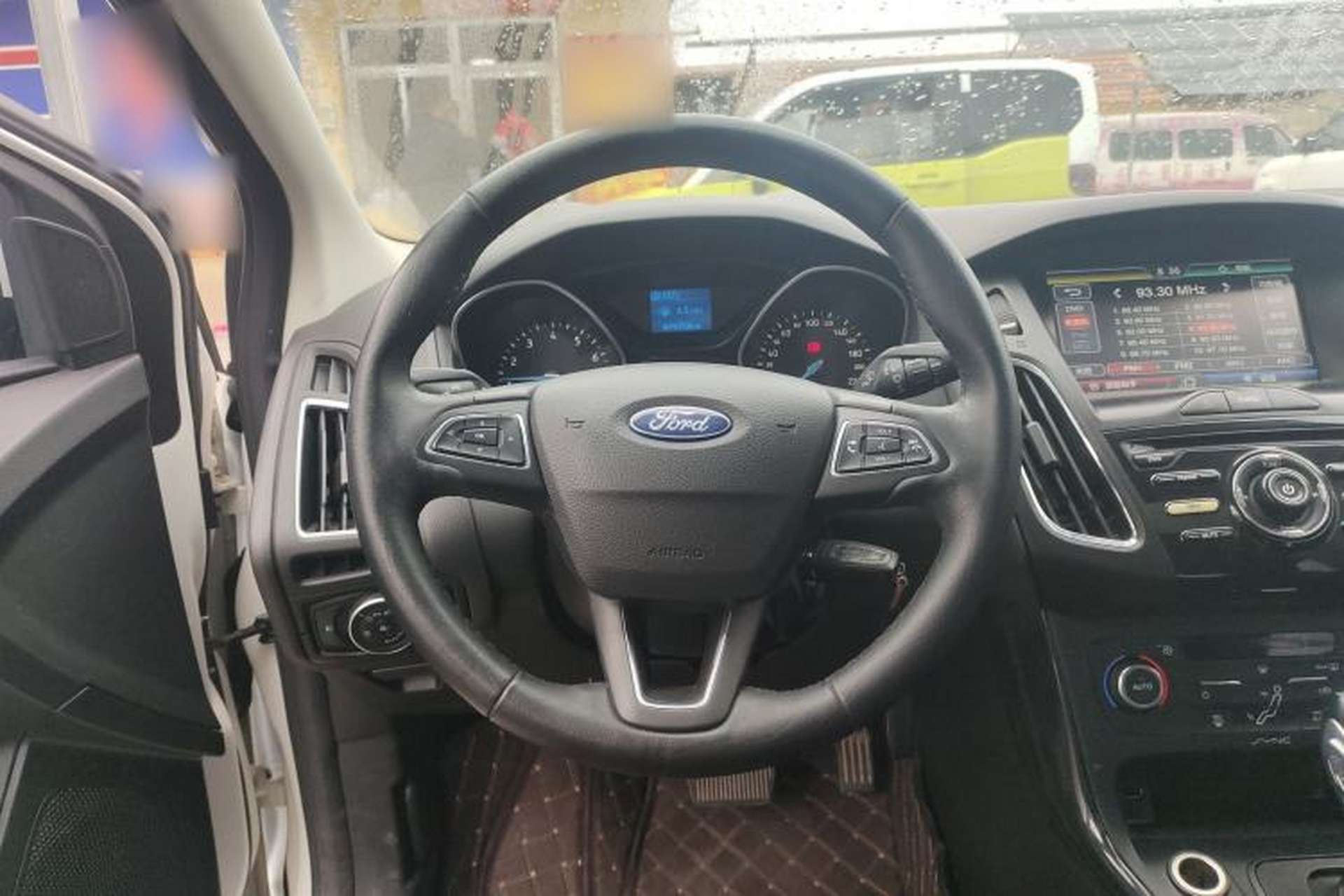 Used Ford Focus 2015 Sedan 1.6L Automatic Trend Model Steering Wheel