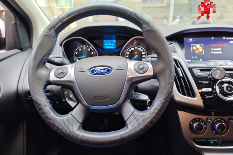 Used Ford Focus 2015 Hatchback 1.6L Manual Comfort Edition Steering Wheel