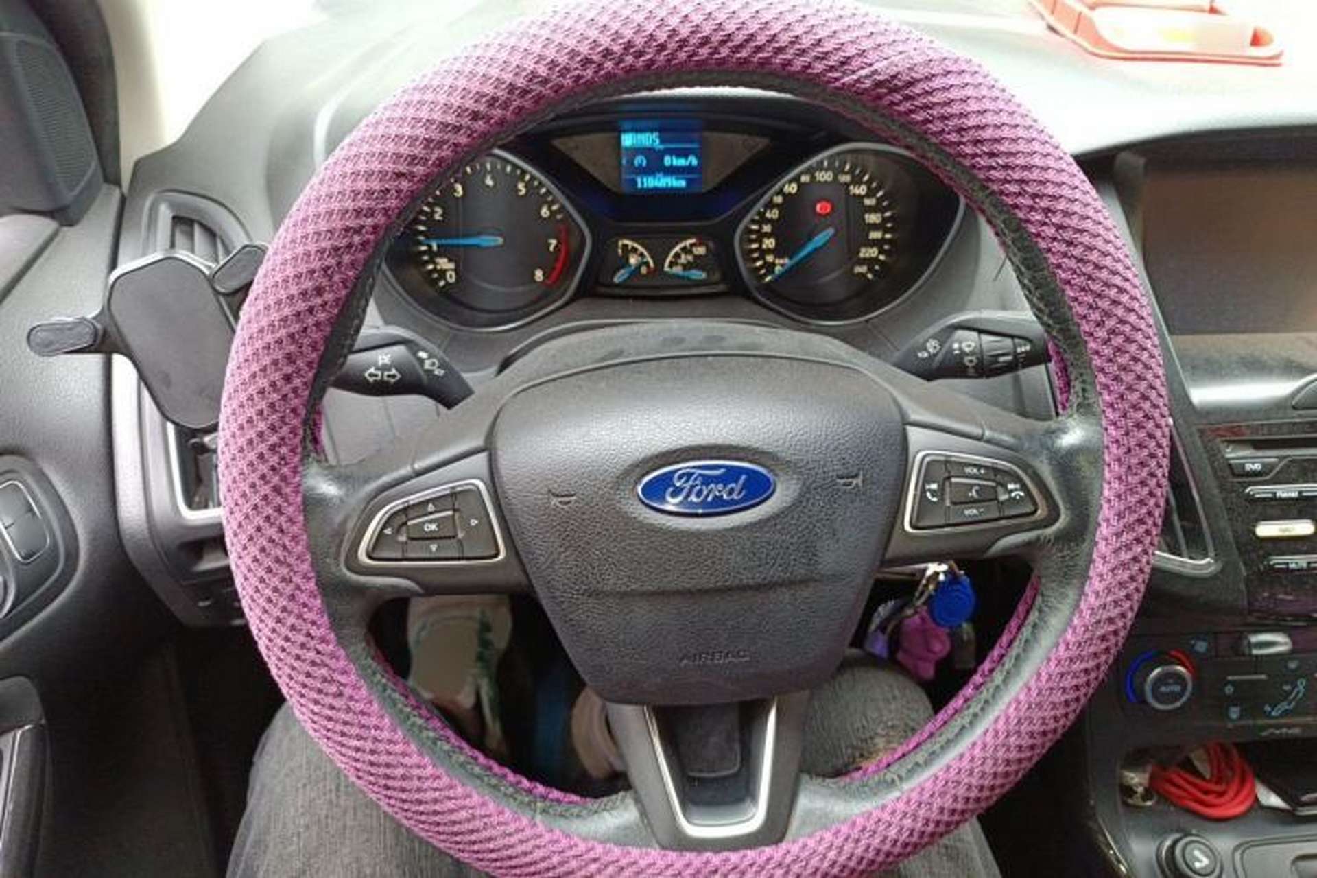 Used Ford Focus 2015 Sedan 1.6L Automatic Trend Model Steering Wheel
