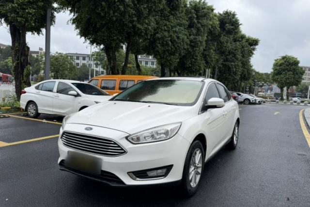 Used Ford Focus 2015 Sedan 1.6L Automatic Trend Model