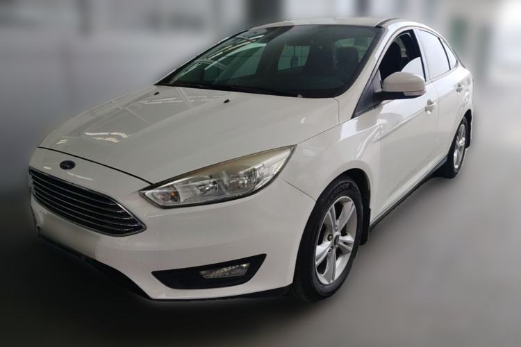 Used Ford Focus 2015 Sedan 1.6L Manual Comfort Model Guazi used car, China used car export, Used car for sale, Used  cars, Cheapest cars for sale