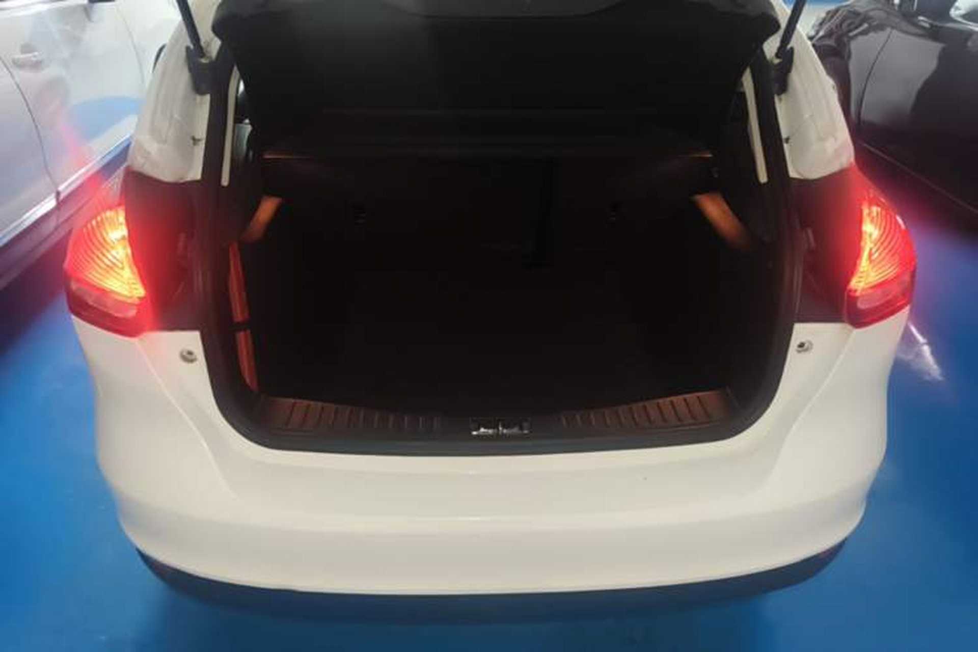 Used Ford Focus 2015 Hatchback 1.6L Automatic Comfort Model Trunk