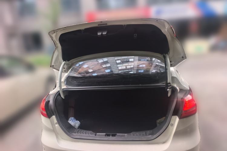 Used Ford Focus 2015 Sedan 1.6L Automatic Trend Model Trunk